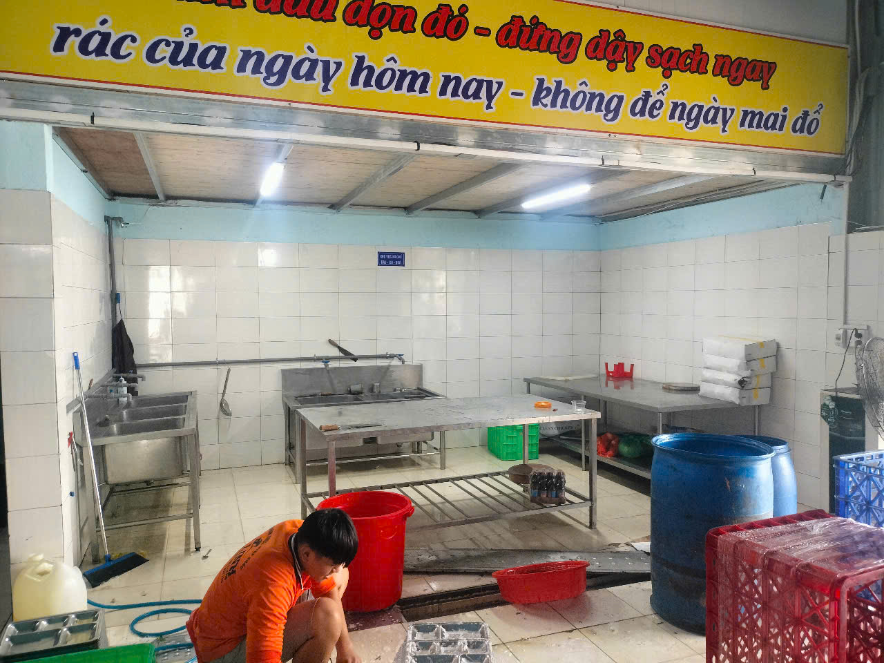 CÔNG TY CUNG CẤP SUẤT ĂN CÔNG NGHIỆP BÌNH DƯƠNG UY TÍN, CHẤT LƯỢNG