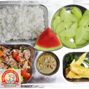 Cung cấp suất ăn công nghiệp Bình Dương cho khu công nghiệp sóng thần